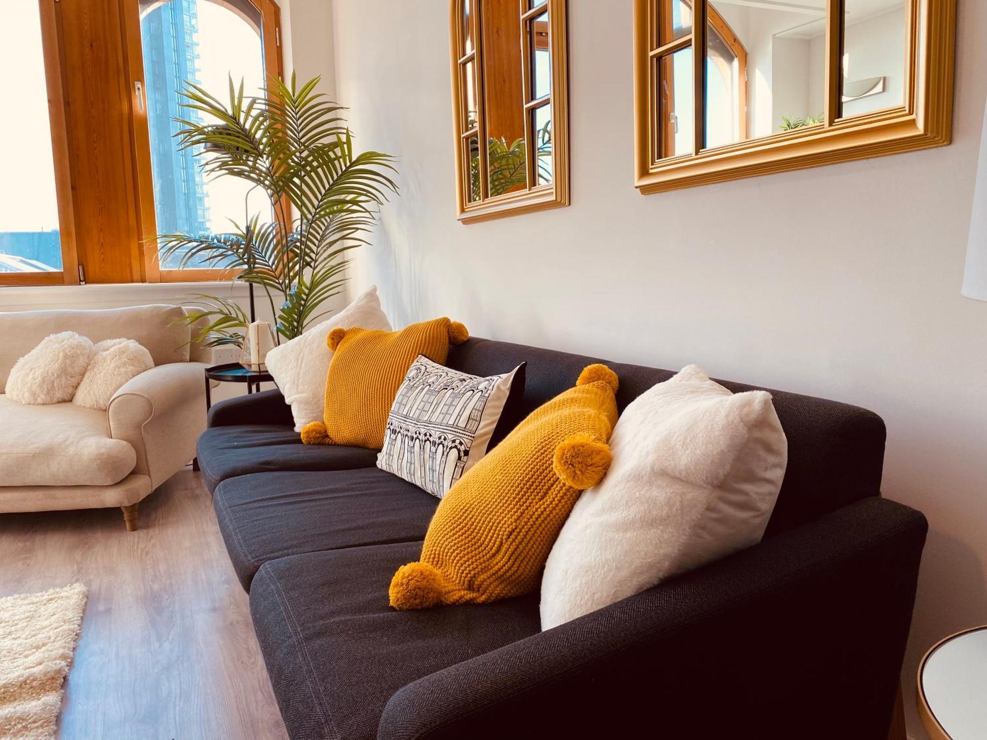 Spacious 2 Bedroom City Pad In Old Street Лондон Экстерьер фото